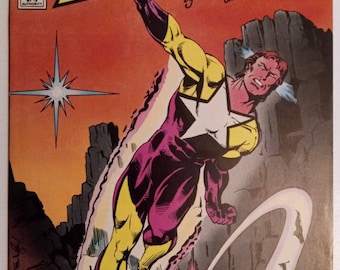 Starman Comics #1 / Grade Range - 8.0