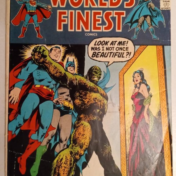 World's Finest Comics #220 : Bronze Age Comics / Grade Range - 3.0 to 3.5