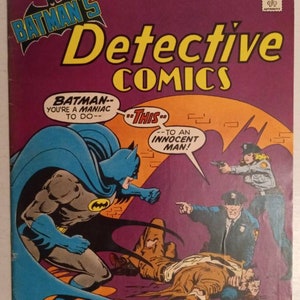 Detective Comics #454 : Bronze Age Comics / Grade Range - 5.5 to 6.0 / Hawkman Backup Story