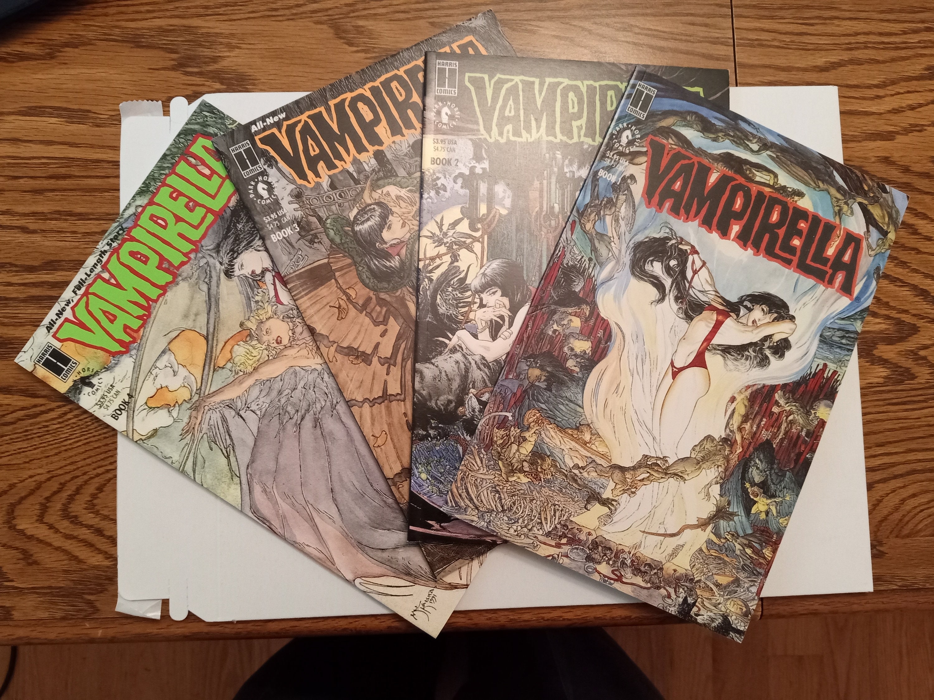 Vampirella Morning in America Lot #1-4 : Copper Age Comics / High