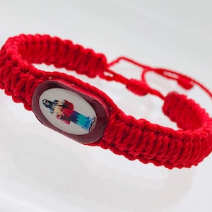 Bracelet of Santa Muerte seven powers red color