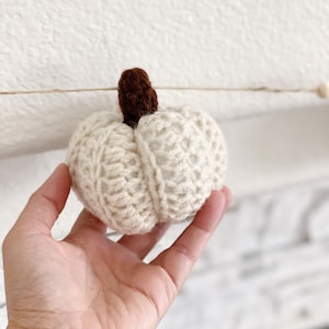 Autumn Garland White Pumpkin Garland Mantel Garland Pumpkin Garland Garland For Mantle Wooden Bead Garland Crotchet Garland Fall Garland image 3