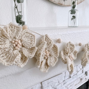 Neutral Flower Garland, Flower Mantle Garland, Neutral Flower, Mantle Spring Decor, Neutral Home Decor