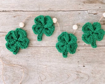 Shamrock Garland Four Leaf Clover St Pattys Garland St Patricks Day Garland Mantle Garland Shamrock Decor Lucky One Fireplace Garland