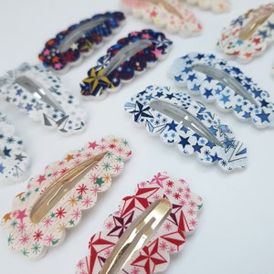 Liberty of London scalloped snap clip set-pair of snap clips- hair clips- Adelajda print- star hair clips