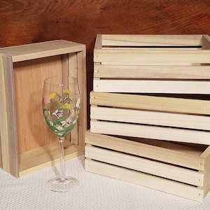 Rustic Wood Crate: Unfinished Poplar Centerpiece Riser (7&quot;dx10&quot;wx3 3/8&quot;h)