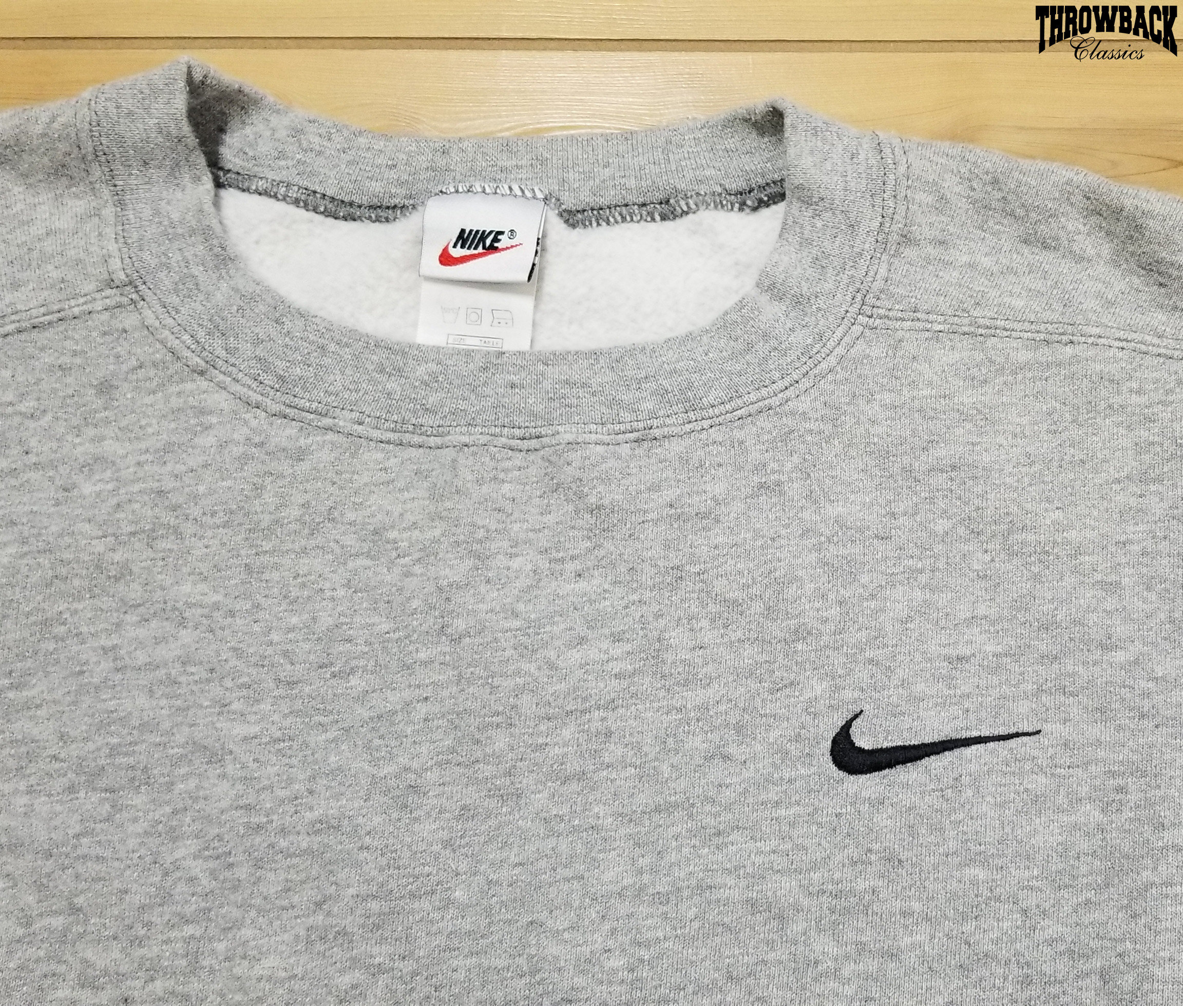 Vintage Nike 90s Crewneck Sweatshirt White Tag Retro Swoosh Vintage Nike 90s Crewneck Sweatshirt White Tag Retro Swoosh