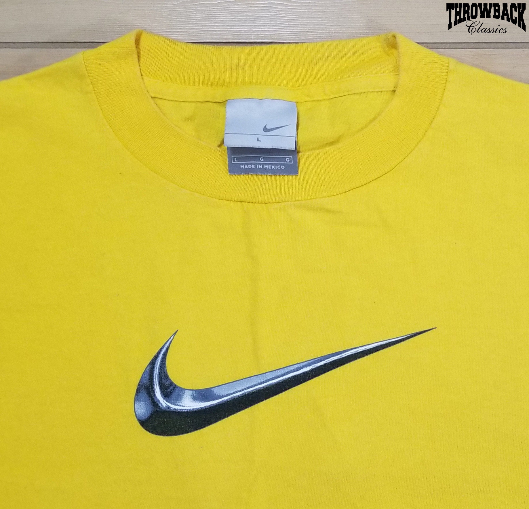 Vintage Nike Tee Shirt 2000s Y2k Silver Tag Chrome Center Swoosh