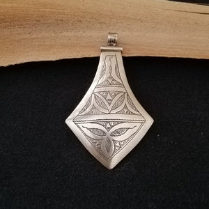 Berber Tuareg Spear Head Amulet