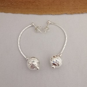 Modern Moroccan Earrings - Silver Hanging Spheres