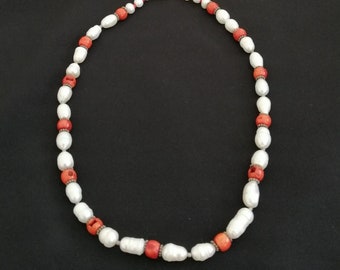 Collar de Aljófar y Coral