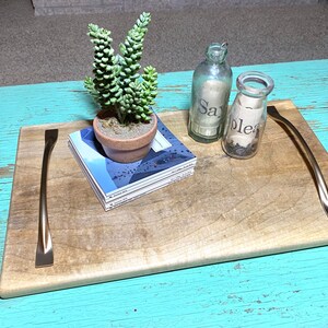 Maple wood charcuterie tray with handles