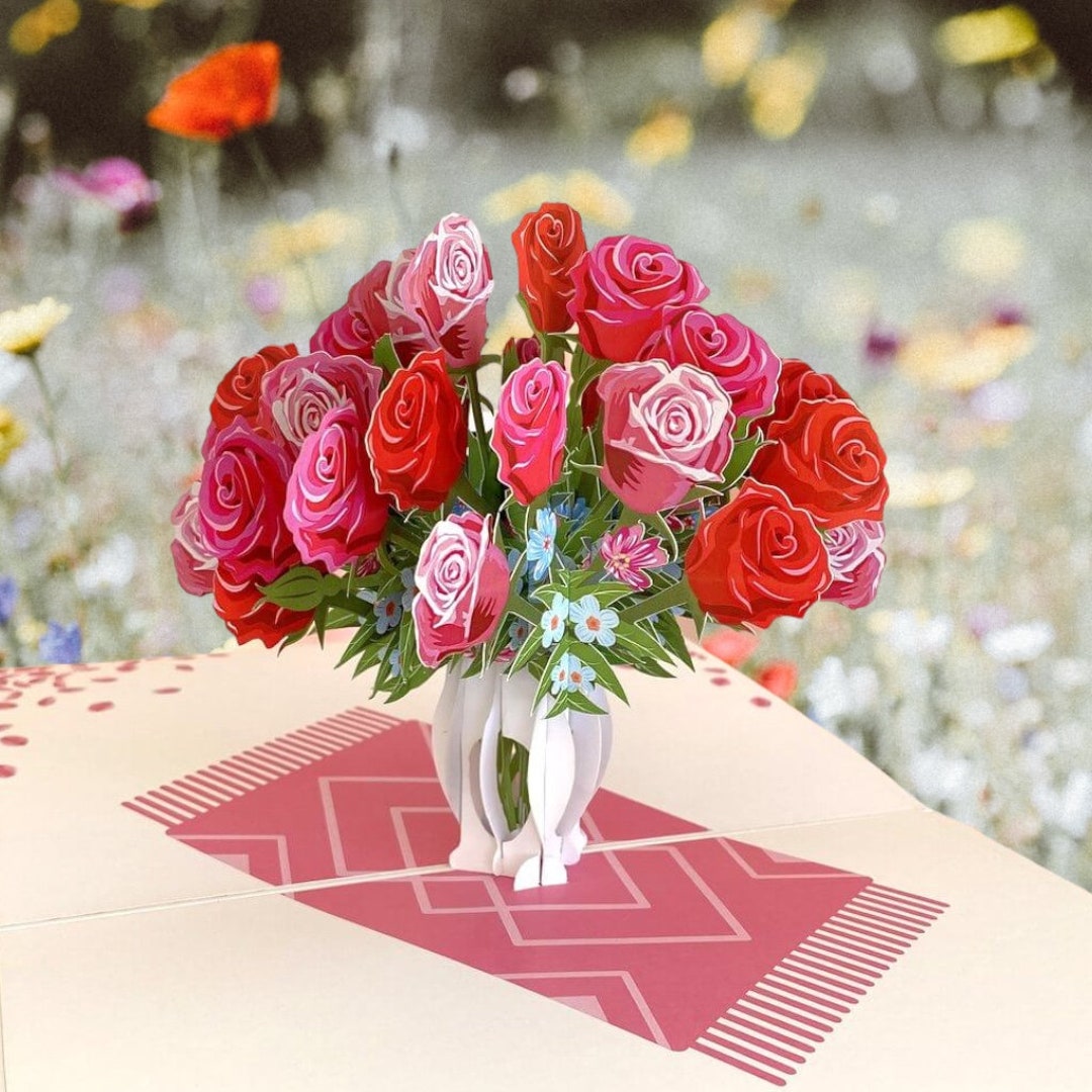 Rose Bouquet Pop up Card, Romantic Birthday Card, Floral Greeting Card ...