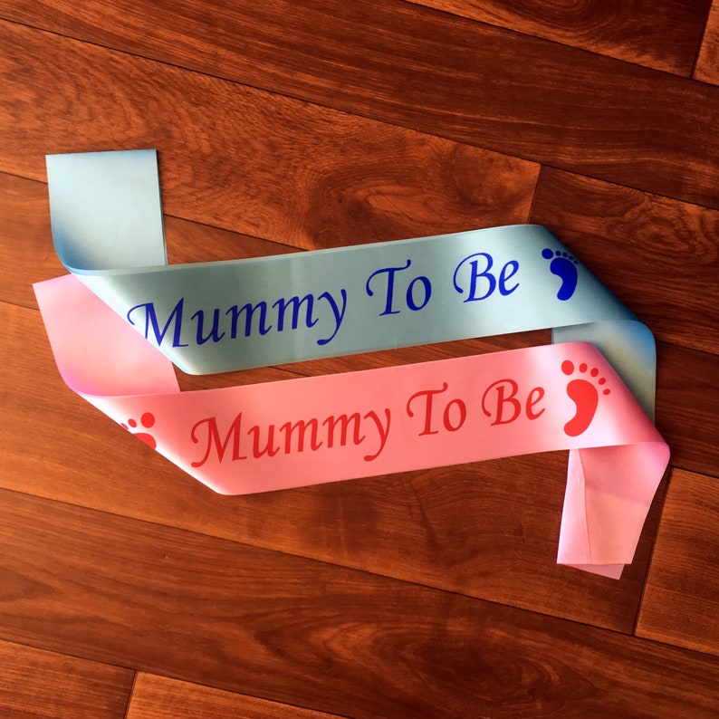 granny to be printed in black Mum To Be Personalised Baby Shower Sash