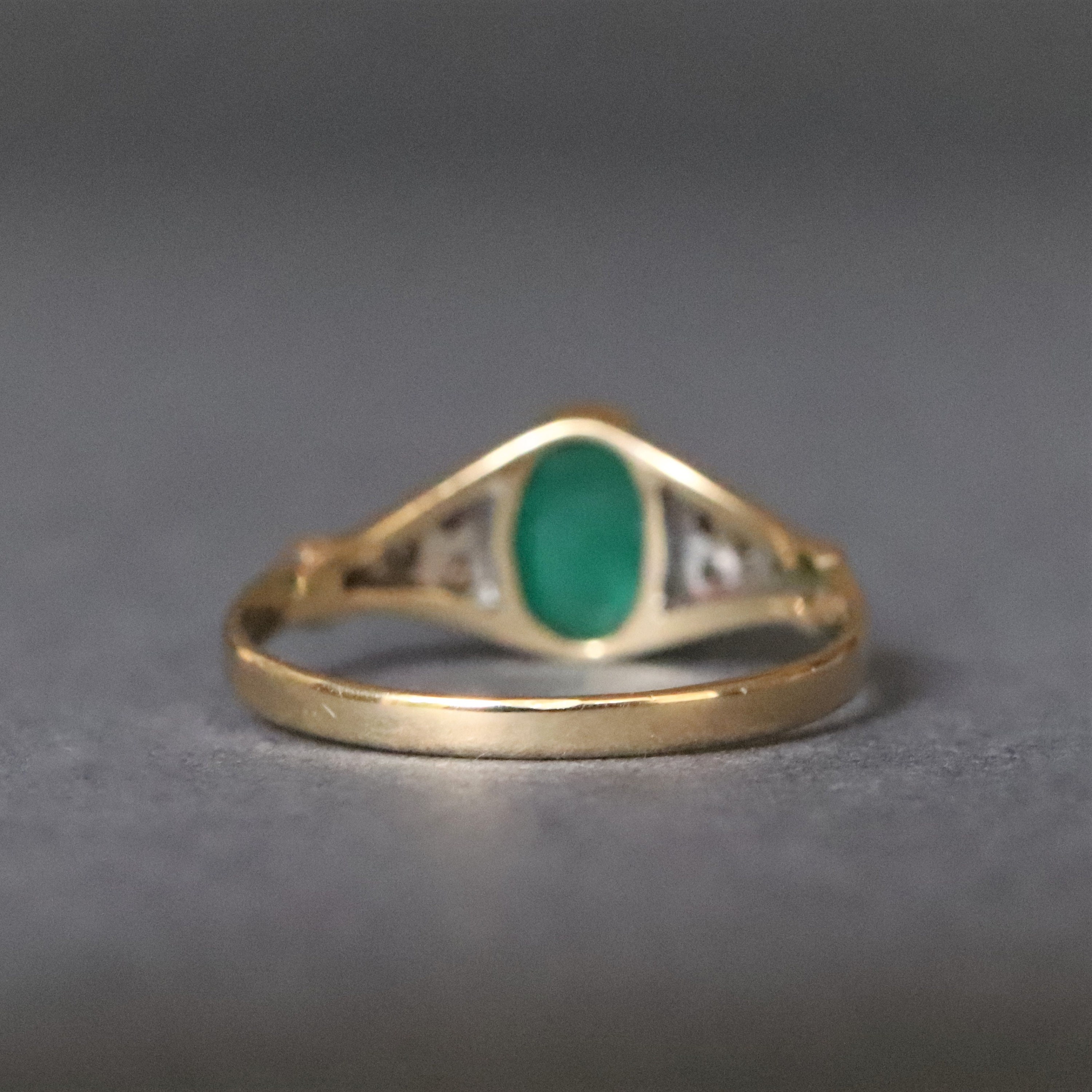 Bague En Or 14 Carats (585) Avec émeraude Cabochon Et Diamant 0.06 Ct - Taille 57 - Neuf étiqueté