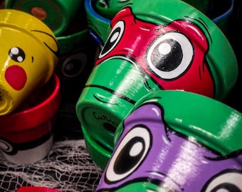 "Schildpad"-bloempot – Handgemaakte ninja-bloempot – Leuke en kleurrijke geek-decoratie uit de jaren 80 en 90