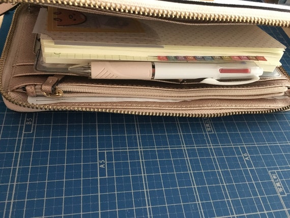 kate spade travel wallet