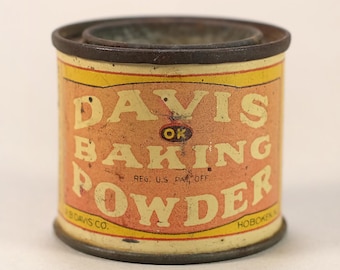 Davis Baking Powder Sample Vintage Advertising Tin Can 1-5/8" Tall 1920s-1930s