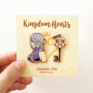 Kingdom Hearts - Aqua + Keyblade - Hard enamel pin