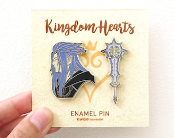 Kingdom Hearts - Saix + Keyblade - Hard enamel pin