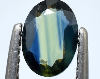 Natural Tri-Color Parti Sapphire Oval Shape Unheated & Untreated Absolutely 5X7 MM Natural Green Sapphire For Beautiful Jewelry Making S-6