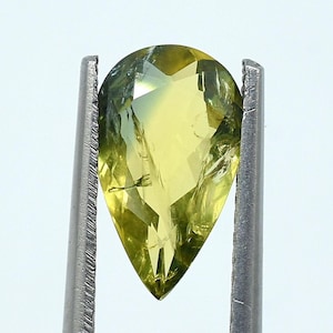 Natural Bi-Color Australian Parti Sapphire 6x10.5 MM Green & Yellow Pear Gemstone (1.54 Carats) PS-191