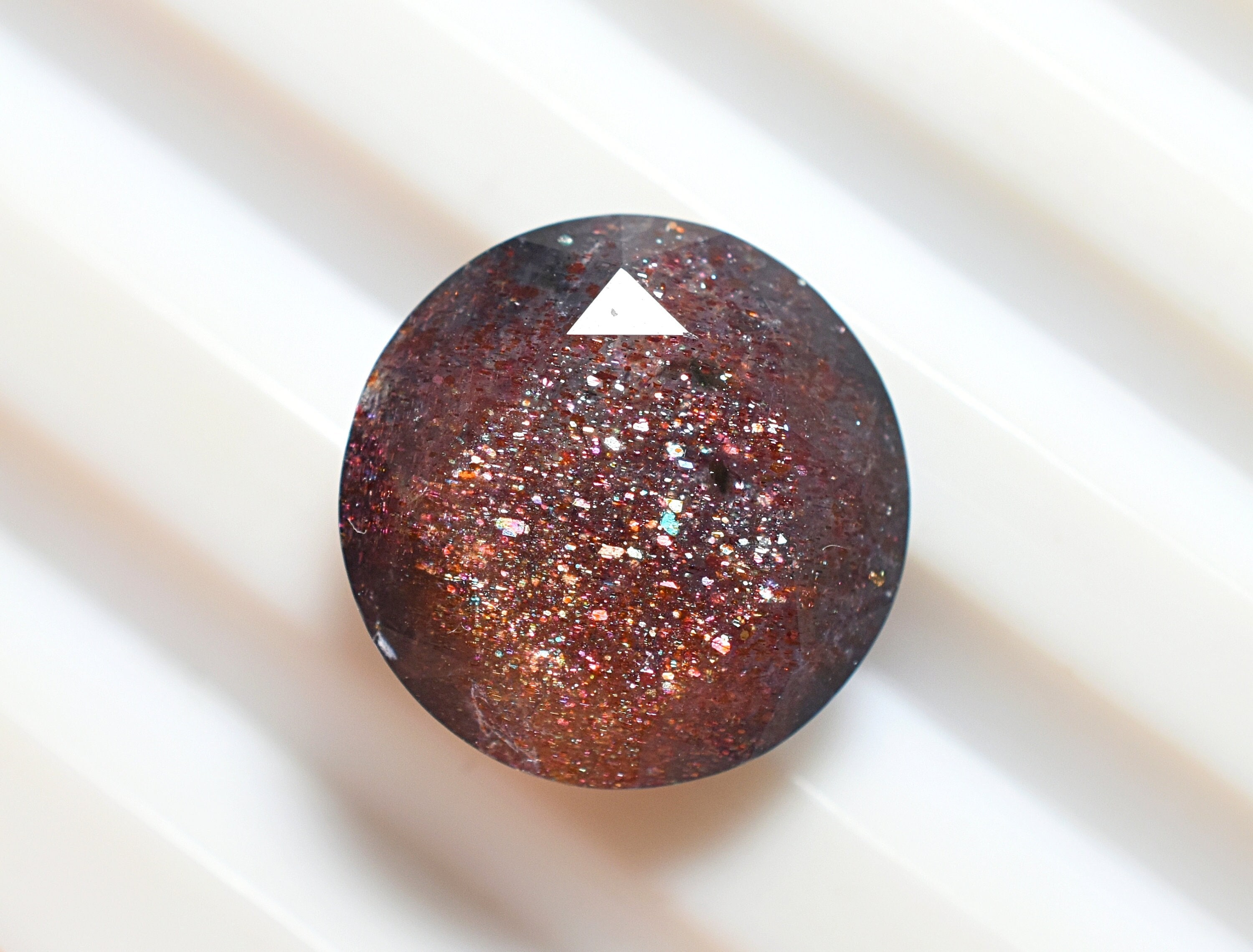 Top Quality 13.5 MM Bloodshot Iolite Sunstone Round With
