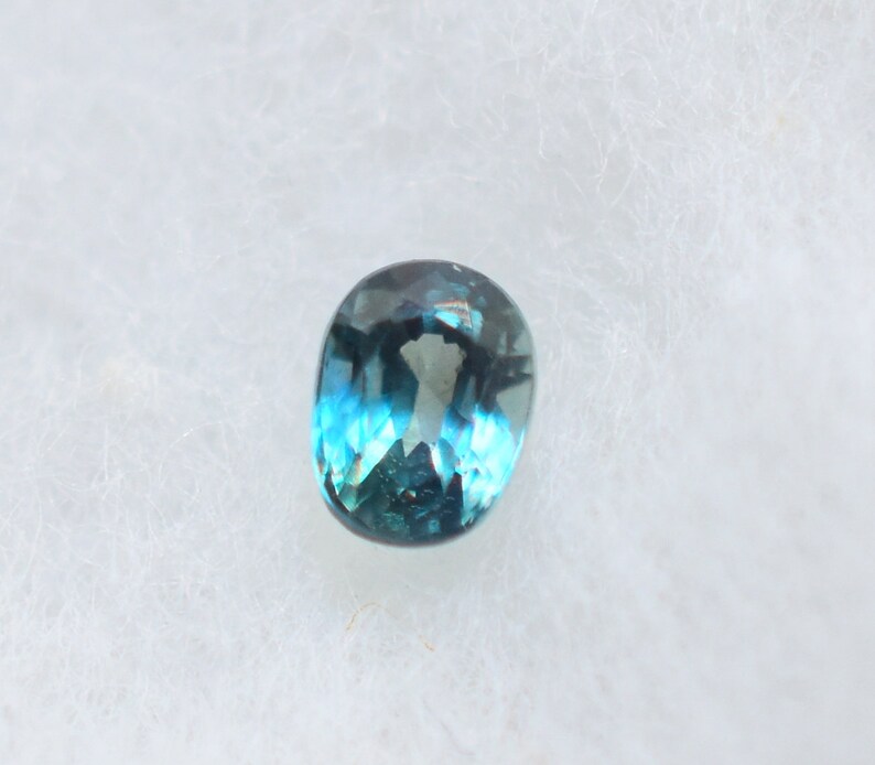 Natural Alexandrite 2.3X3 MM With Amazing Color Changing AAA Quality Oval Shape Rare Alexandrite Loose Gemstone Making For Jewelry LX-12
