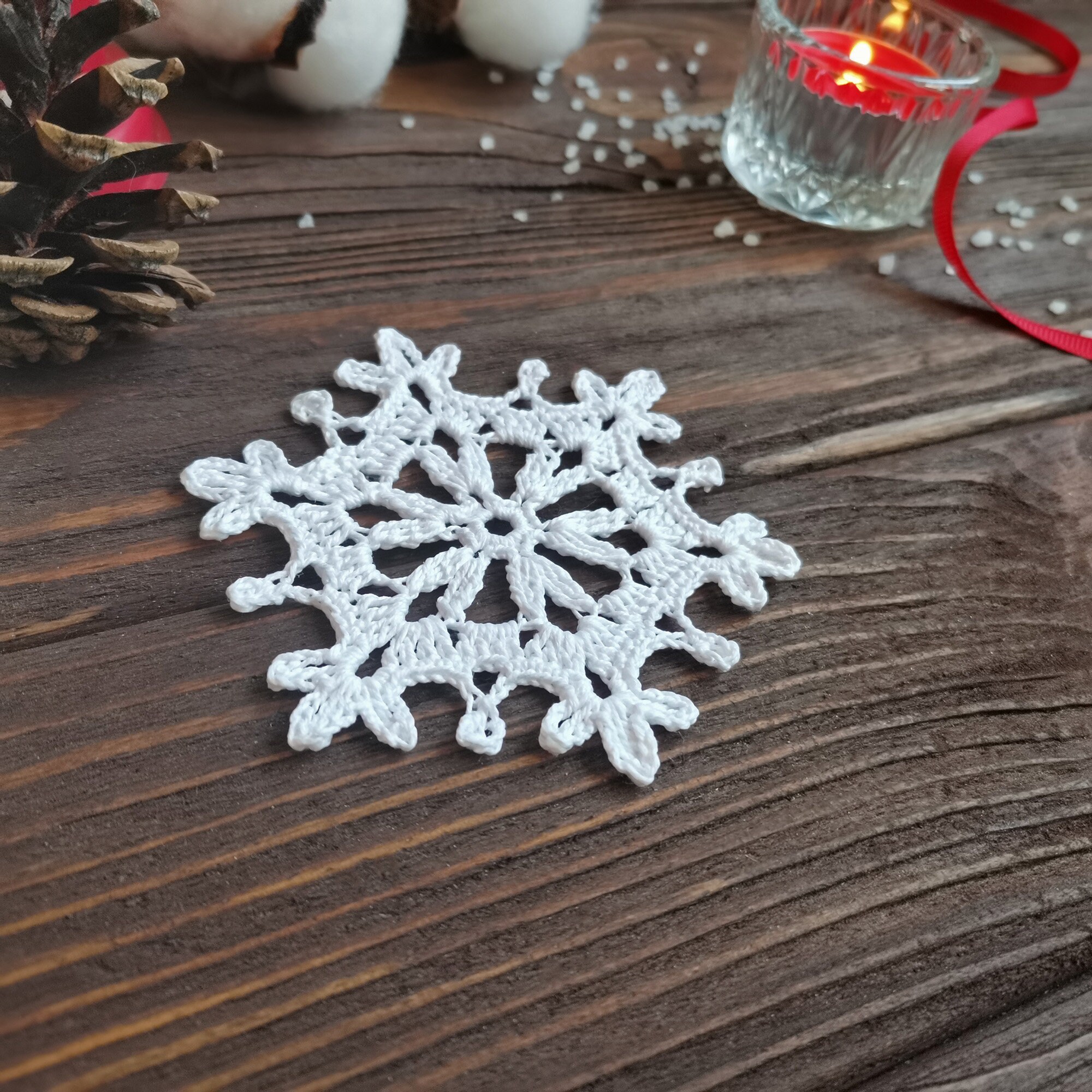 C23332 White Snowflake Decor