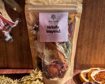 Caldeirão de Hécate | Proteção, Intuição, Orientação Espiritual | Honre a energia de Hécate, guardiã das encruzilhadas