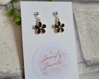 Black Flower Stud Earrings