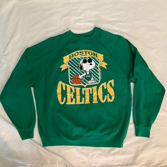 Vintage Boston Celtics Snoopy sweatshirt XL