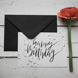 Cartão postal "blobs de feliz aniversário em preto e branco"