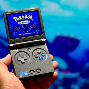 Botões, adesivos e encarte de cartão de papel para Pokémon Kyogre Mod Anbernic RG35XX SP (dispositivo não incluído)