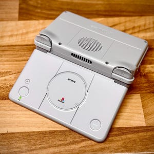 Retroid Pocket Flip 2 Psx Mod