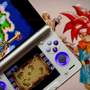 Ayn Thor US purple buttons