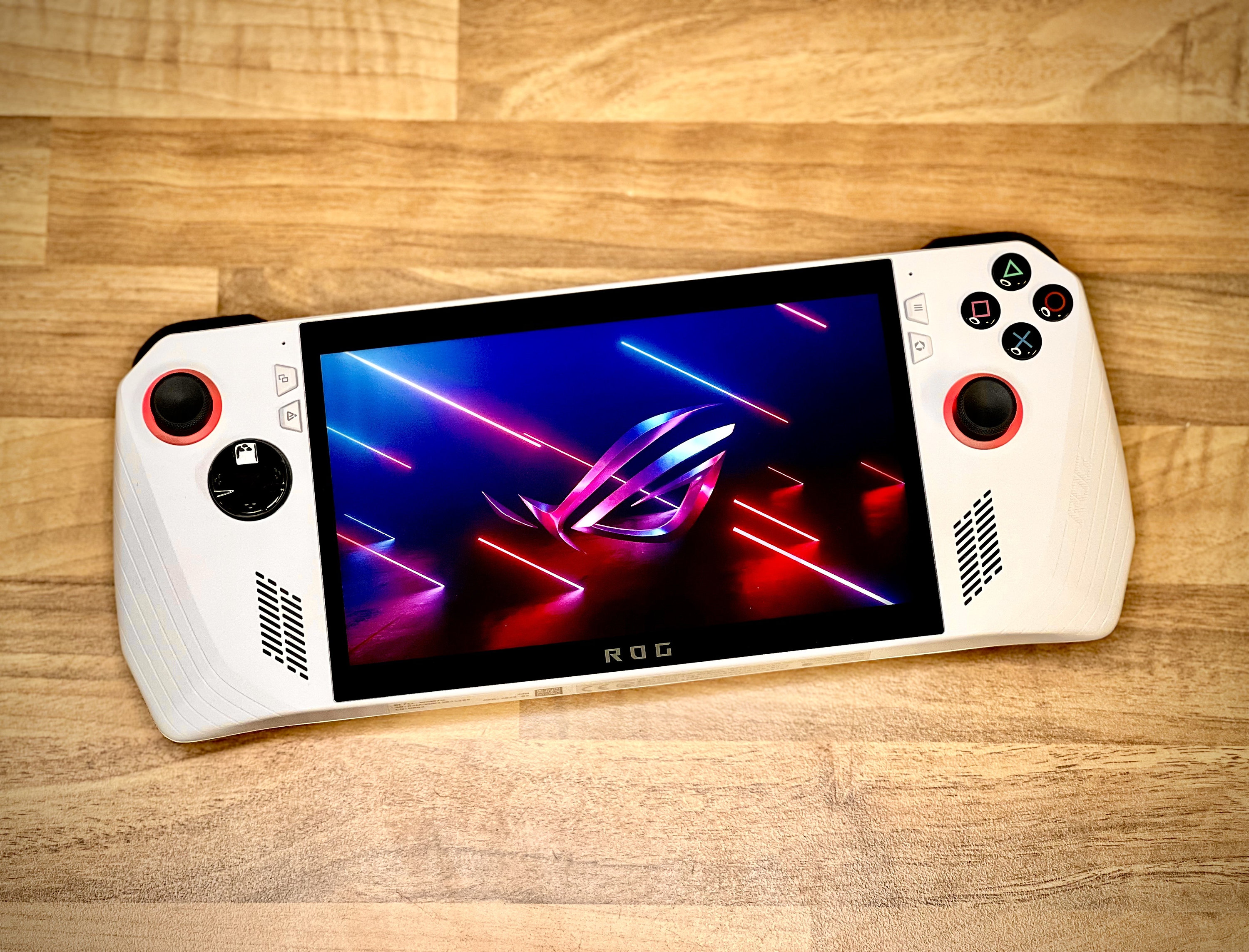ROG Ally PSXボタンのカラーロゴ（デバイスは付属しません