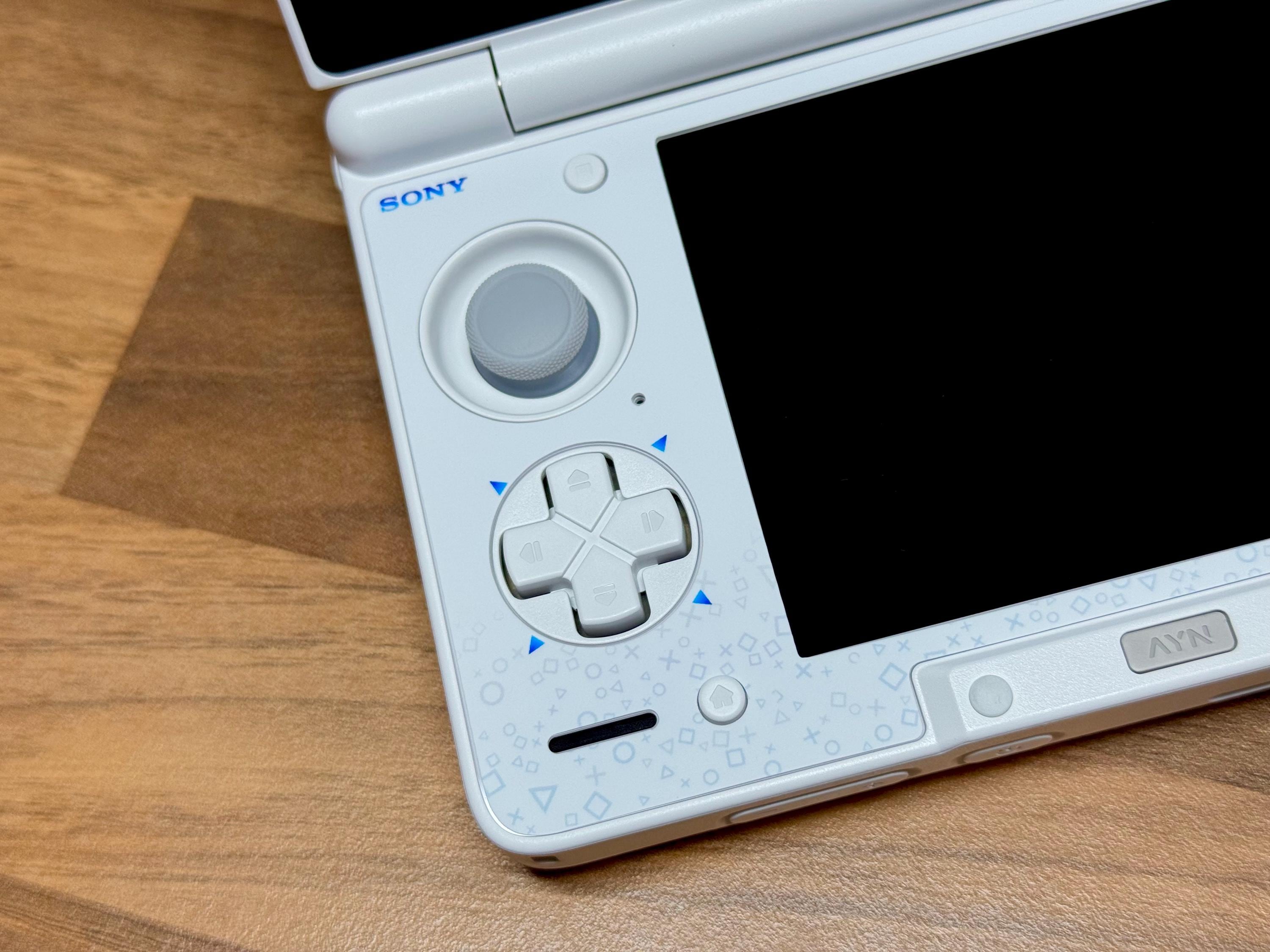 Ayn ThorスキンPlayStationホワイトPS2パネルソフトタッチビニール