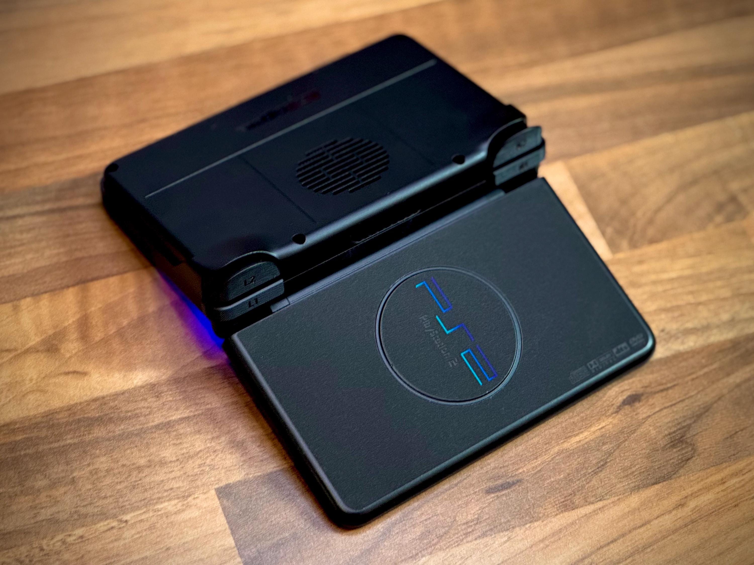 Retroid Pocket Flip 2 Game Console Black 8GB 128GB