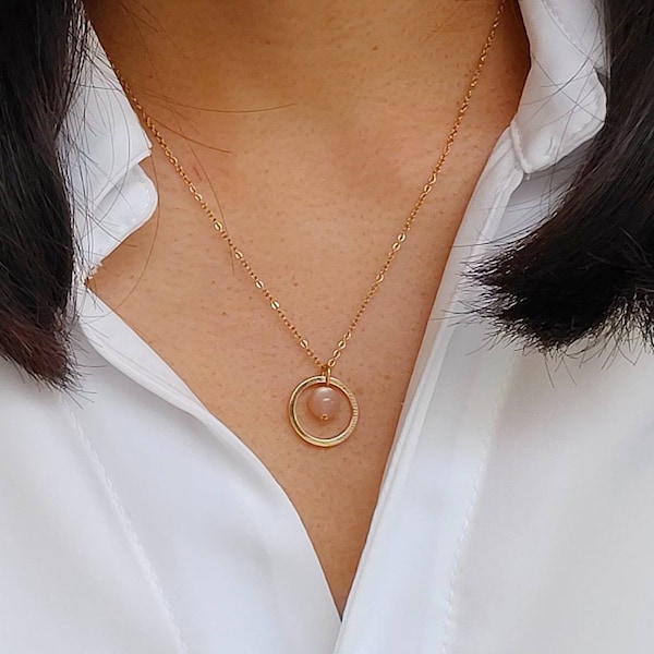 Collier pendentif pierre de soleil, collier en acier inoxydable, collier pour femme.