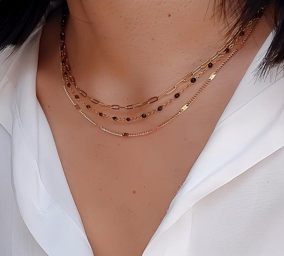 Collier 7 Rangs De Chaînes Dorées – Très Bon état, Métal, Style Multirangs Longueur Longue