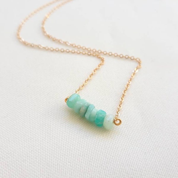 Collier amazonite brute, collier pierre naturelle.