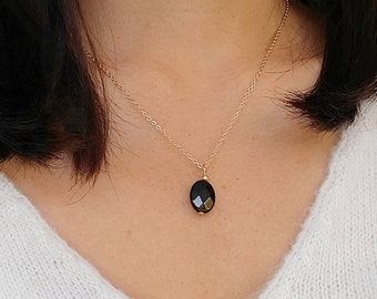 Collier avec pendentif onyx, collier semi-précieuse, collier pierre.