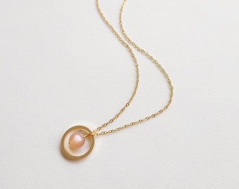 Collier pendentif pierre de soleil, collier en acier inoxydable, collier pour femme.