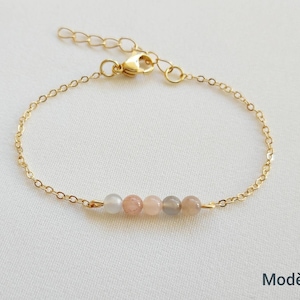 Bracciale in pietra di luna, bracciale in pietra naturale, gioielli da donna, bracciale in oro pregiato, regalo per donne, bracciale in oro pregiato, regalo di Natale. immagine 5