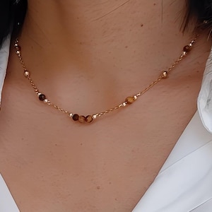 Naszyjnik z tygrysim okiem, złoty naszyjnik z łańcuszkiem, naszyjnik typu choker, naszyjnik z koralikami z tygrysim okiem, prezent dla niej, biżuteria dla mamy.