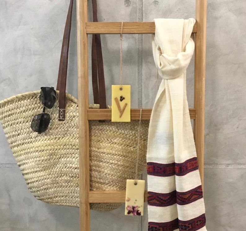 Duftende Wachstabletten - Lavendel und Rosenholz (Hergestellt aus USDA-zertifizierten biologischen ätherischen Ölen, die mit Bienenwachs infundiert sind) Bild 4