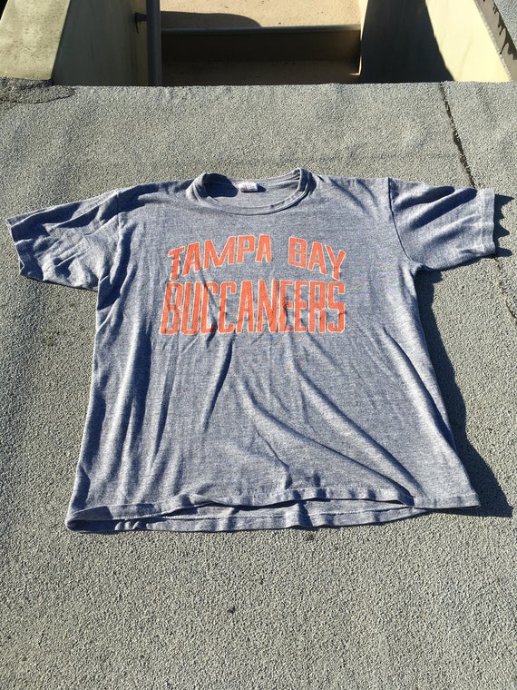vintage tampa bay bucs shirts