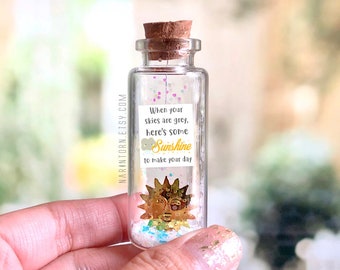 12 Thoughtful Gifts For Friends Going Through A Hard Time Huffpost Life
