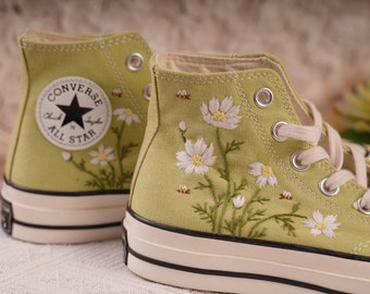 Custom Converse  / Wedding Flowers Embroidered Shoes/ Bridal Flowers Embroidered Sneakers/ Wedding Flowers Embroidered Sneakers